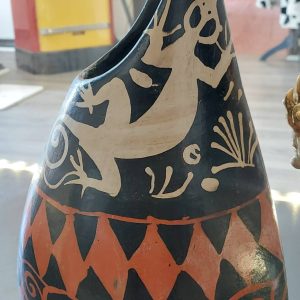 Lizard Vase